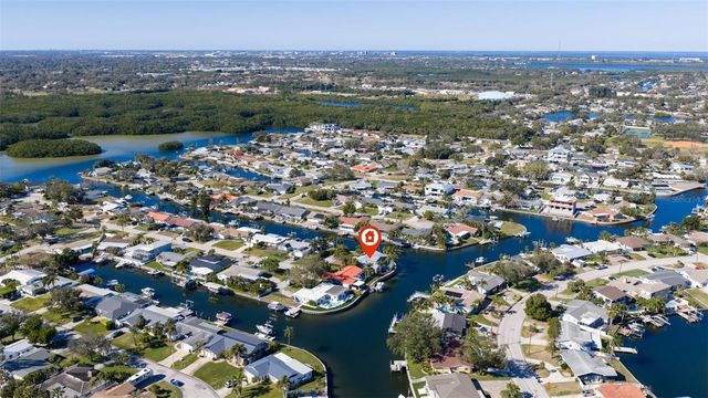 1481 49TH AVENUE NE, St Petersburg, FL 33703