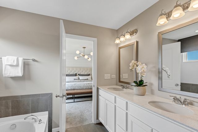 1207 Kessler Drive, Mundelein, IL 60060