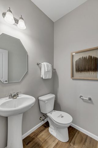 1207 Kessler Drive, Mundelein, IL 60060