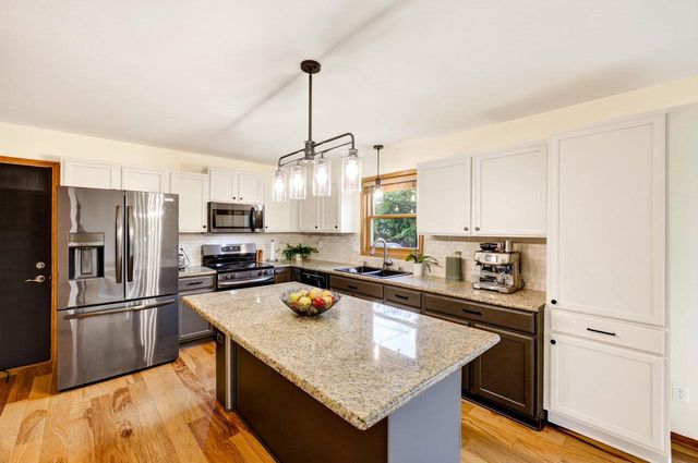 7126 Timberwood Drive, Madison, WI 53719