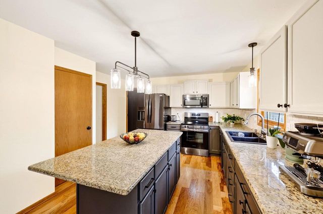 7126 Timberwood Drive, Madison, WI 53719