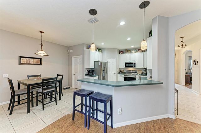 835 CEDARCREST COURT, Sarasota, FL 34232