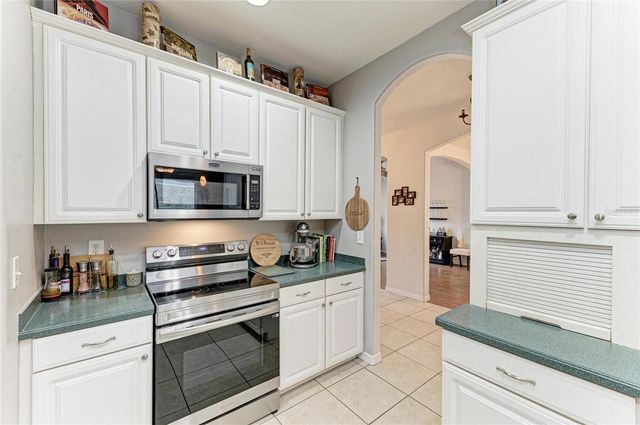 835 CEDARCREST COURT, Sarasota, FL 34232