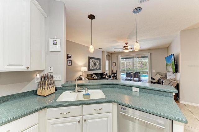 835 CEDARCREST COURT, Sarasota, FL 34232