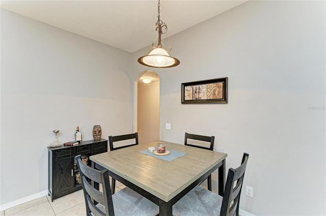 835 CEDARCREST COURT, Sarasota, FL 34232