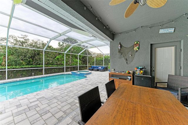 835 CEDARCREST COURT, Sarasota, FL 34232