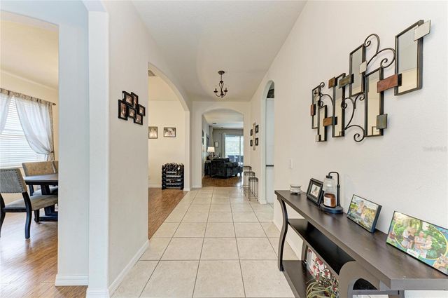 835 CEDARCREST COURT, Sarasota, FL 34232