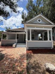 919 E 26TH AVENUE, Tampa, FL 33605