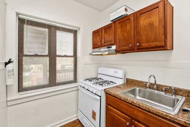 6144 S Indiana Avenue 2R, Chicago, IL 60637