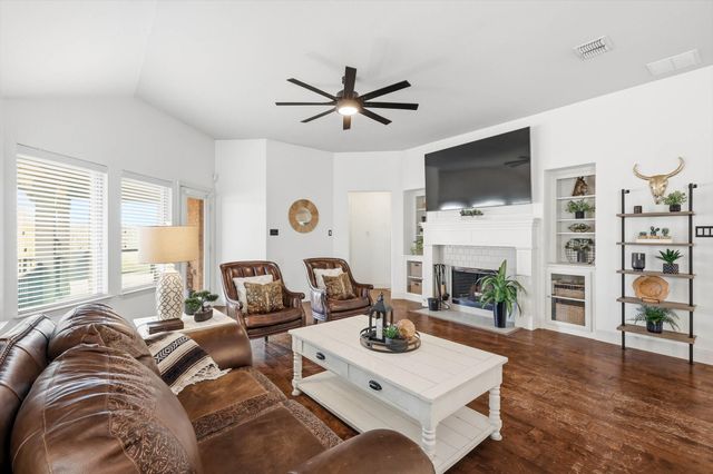 14720 Seventeen Lakes Boulevard, Fort Worth, TX 76262