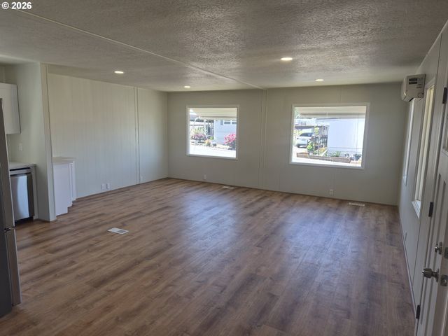 1709 Ne 78TH St 52, Vancouver, WA 98665