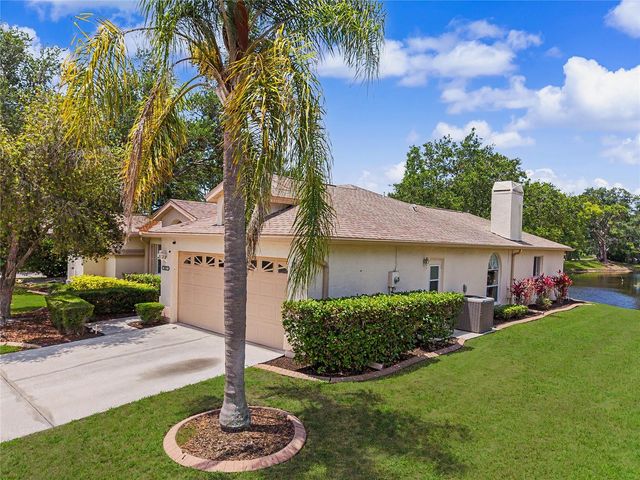 5657 29TH STREET CIRCLE E, Bradenton, FL 34203