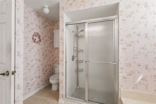 5657 29TH STREET CIRCLE E, Bradenton, FL 34203