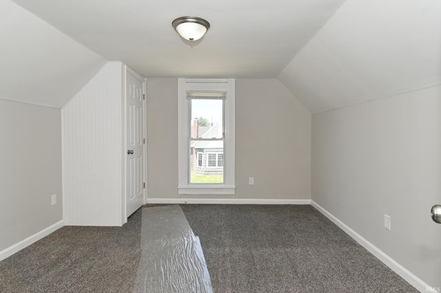 805 S 17th Street, Elwood, IN 46036