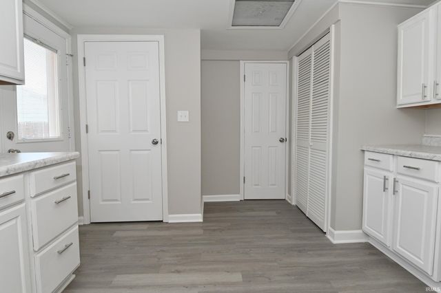 805 S 17th Street, Elwood, IN 46036