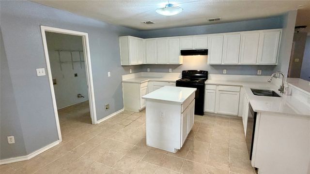 2707 Prairie Creek Drive, Mckinney, TX 75071