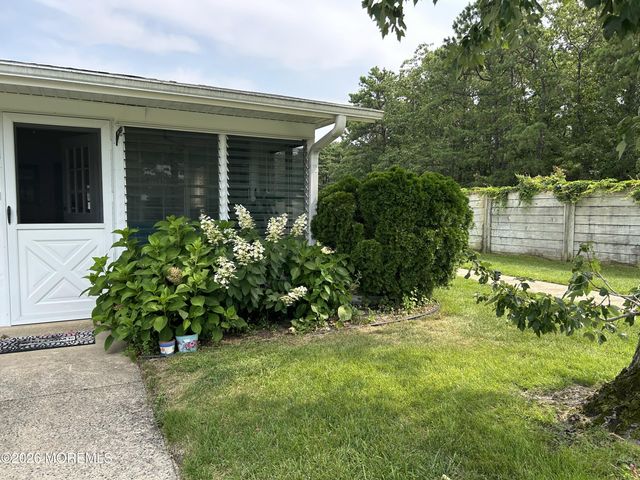 1211D Shetland Drive, Lakewood, NJ 08701