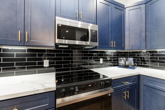 8502 Safeguard Street B, Houston, TX 77051