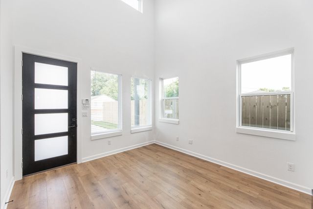 8502 Safeguard Street B, Houston, TX 77051