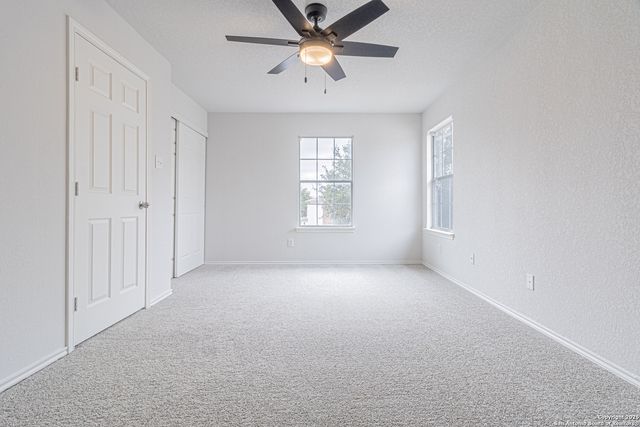 6615 Suncliff Crst, San Antonio, TX 78238