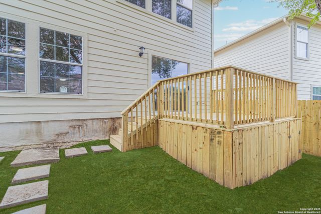 6615 Suncliff Crst, San Antonio, TX 78238