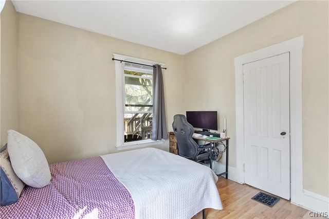 125 Kensington & Lancaster Road, Syracuse, NY 13210