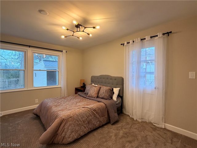 3921 Faversham Road, University Heights, OH 44118