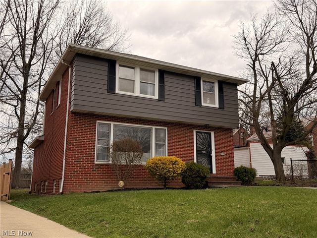 3921 Faversham Road, University Heights, OH 44118