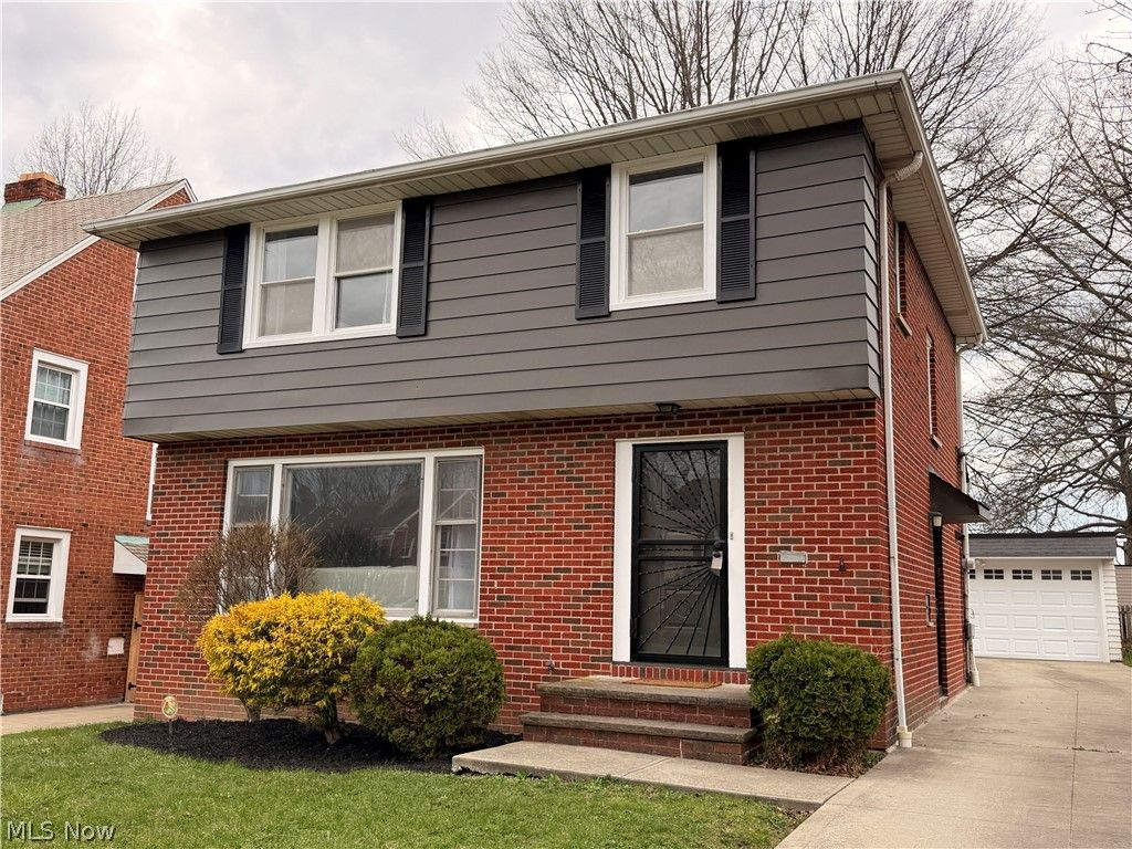 3921 Faversham Road, University Heights, OH 44118