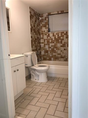 2525 Polk St 2, Hollywood, FL 33020