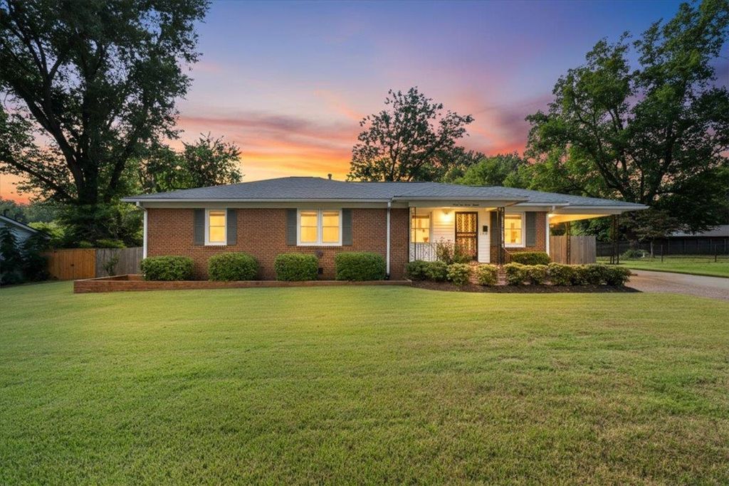 4237 HILLDALE AVE, Memphis, TN 38117