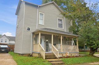 290 Robbins Drive, Newark, OH 43055