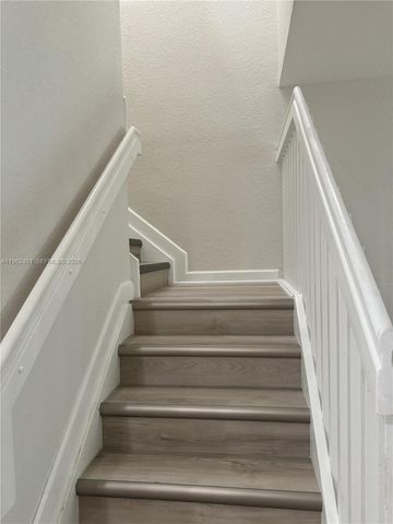 1048 NE 30th Ave 1048, Homestead, FL 33033