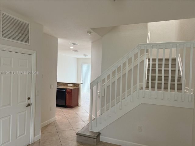 1048 NE 30th Ave 1048, Homestead, FL 33033