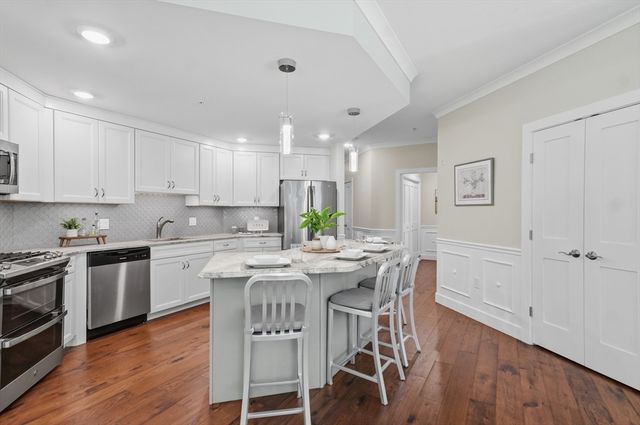 11 Executive Drive 113, Stoneham, MA 02180