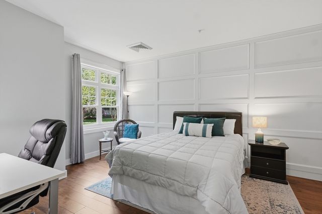 11 Executive Drive 113, Stoneham, MA 02180