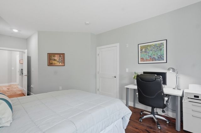 11 Executive Drive 113, Stoneham, MA 02180