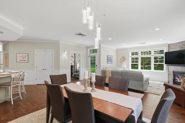 11 Executive Drive 113, Stoneham, MA 02180
