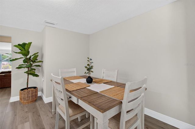 823 RIVERSIDE DRIVE, Tarpon Springs, FL 34689