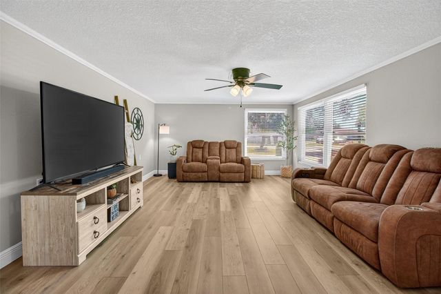 823 RIVERSIDE DRIVE, Tarpon Springs, FL 34689