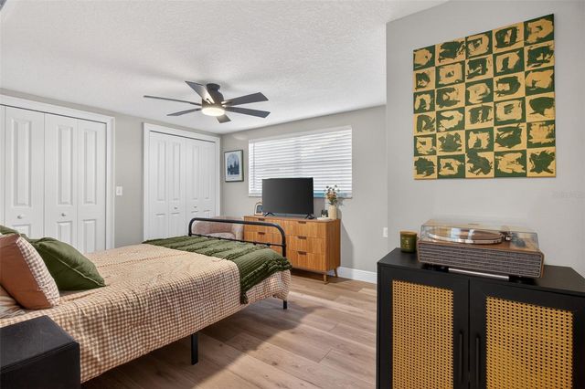 823 RIVERSIDE DRIVE, Tarpon Springs, FL 34689