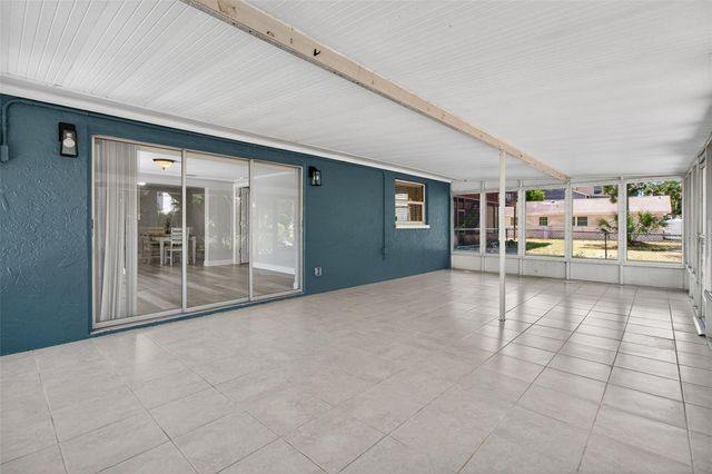 823 RIVERSIDE DRIVE, Tarpon Springs, FL 34689