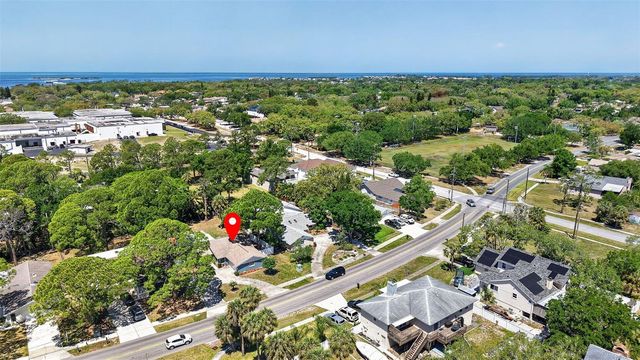823 RIVERSIDE DRIVE, Tarpon Springs, FL 34689