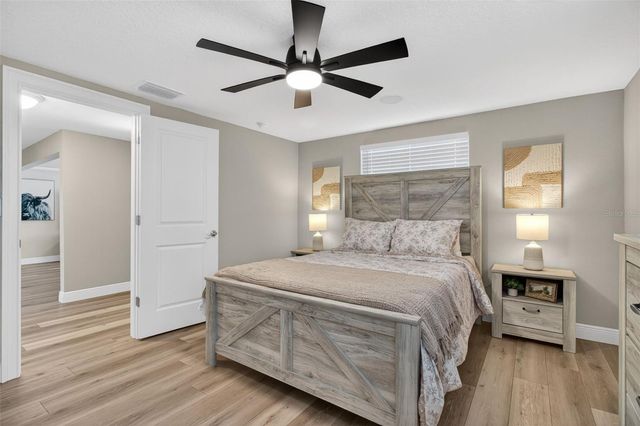 823 RIVERSIDE DRIVE, Tarpon Springs, FL 34689