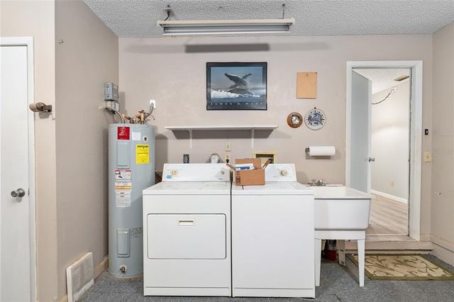 8532 SW 93RD PLACE B, Ocala, FL 34481
