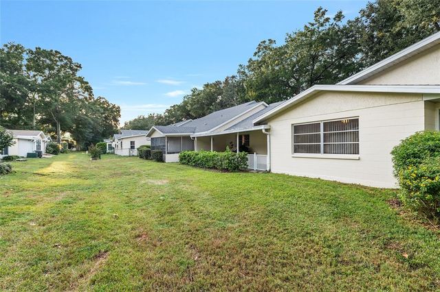 8532 SW 93RD PLACE B, Ocala, FL 34481