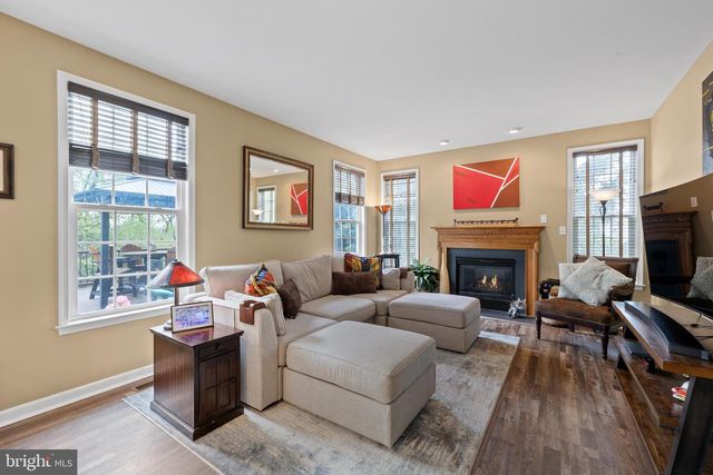 34 JOY CIR, Barto, PA 19504