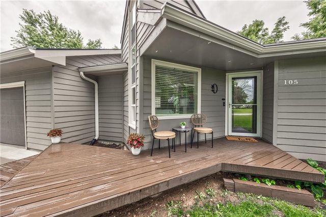 105 E Cedar Street, Spring Hill, KS 66083