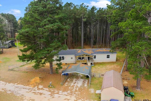 775 CR 418 D, Henderson, TX 75652