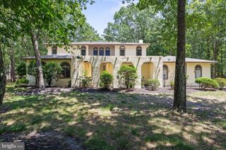 3 GRAND COACH CT, Medford, NJ 08055